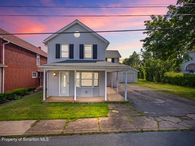 409 Hand St
