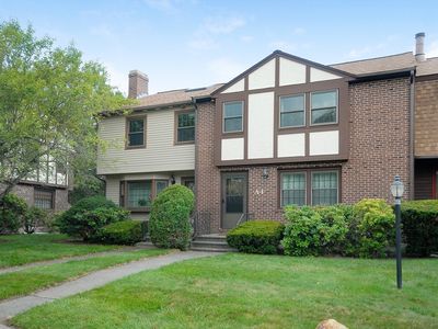 4 Scotty Hollow Dr #A4