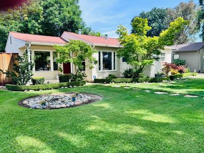 330 Rowland Ave