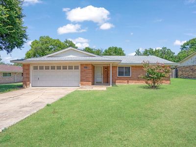 309 Pecan St