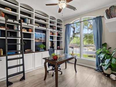 12811 McNelly Trl