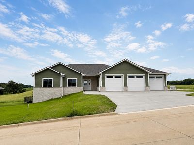 1106 Ione Dr
