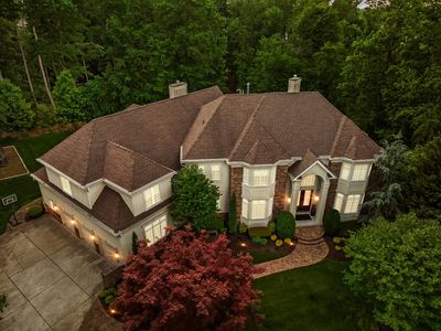 209 Forest Woods Dr