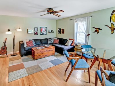 2538 Commercial Avenue