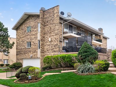 9620 S Kedvale Ave #101