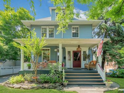 46 Montross Ave