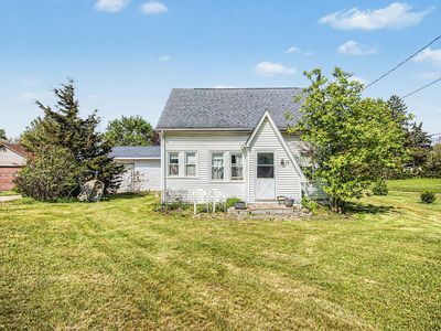 19 Evanston Ave