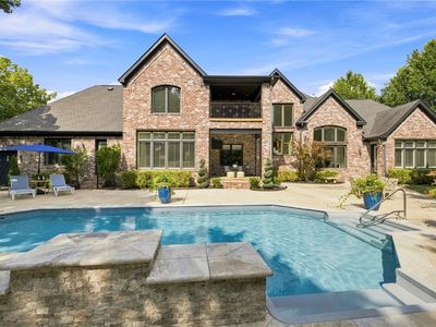4921 Clear Creek Blvd