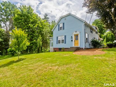 320 Mapleton Avenue