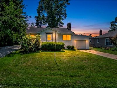 420 W Willowview Dr
