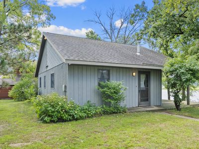 1366 S River Rd