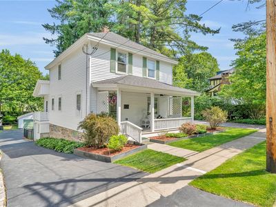 21 Pine Blvd