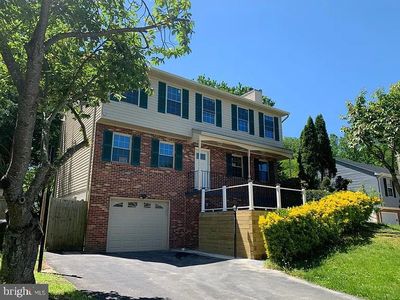 Property at 6079 Ponhill Dr, Woodbridge, VA