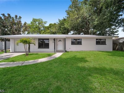 2085 E Tobago Cir