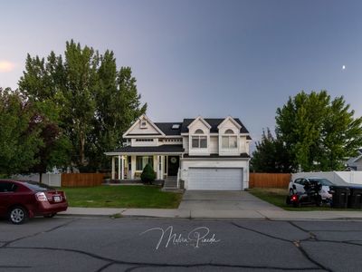 1737 W 220 S
