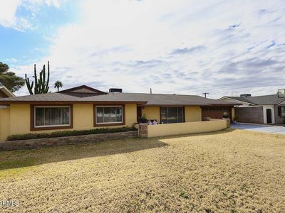 1707 E McLellan Blvd