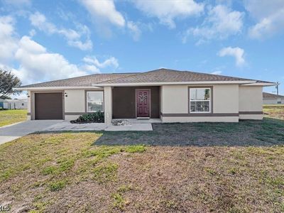 9016 Meadow Cir