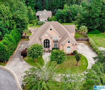 205 Woodbridge Trl