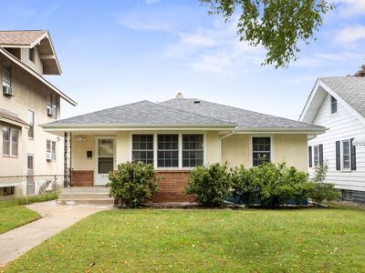 1215 Lafond Ave