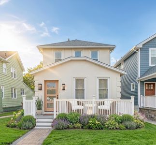 229 N Fredricksburg Ave