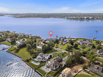 676 Little Silver Point Road