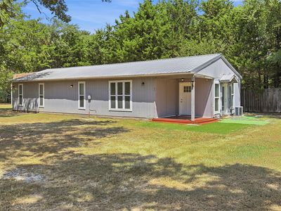 Property at 45 Country Place Ln, Valley View, TX