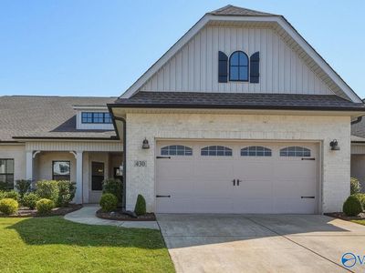 430 Raleigh Elm Dr SW
