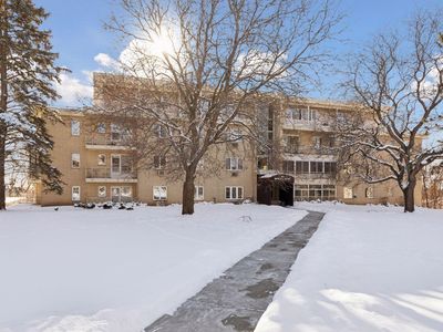 100 Imperial Dr W APT 404