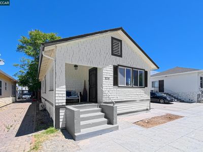 226 W 9th St
