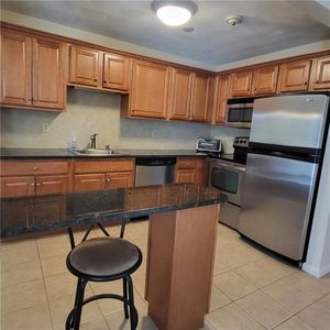 400 New River Rd APT 704