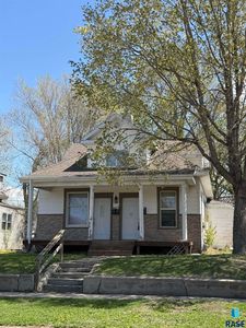 310 N Sherman Ave