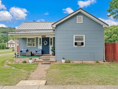 516 Railroad Ave