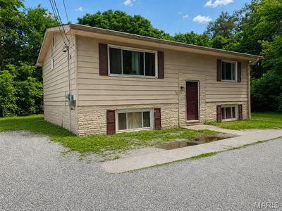 94 Edwards St