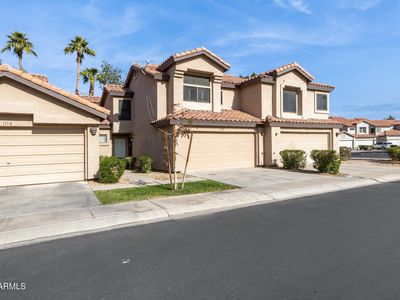 1114 W Windjammer Dr