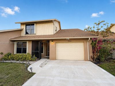 11913 Donlin Dr