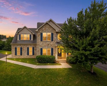1042 Silver Maple Cir