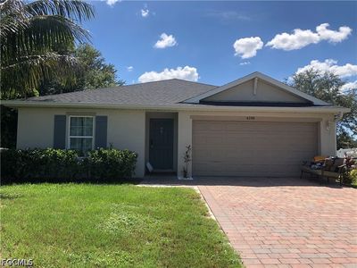 4306 NE 24th Pl
