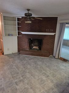 6324 Elmwood Cir