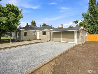 901 11th Street