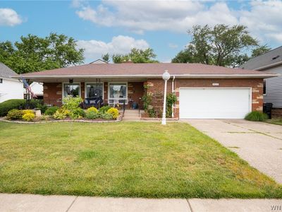 822 Brighton Rd