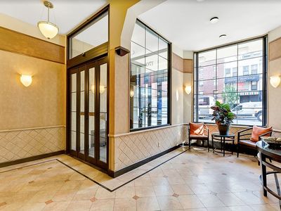 170 W 23rd St APT 2J