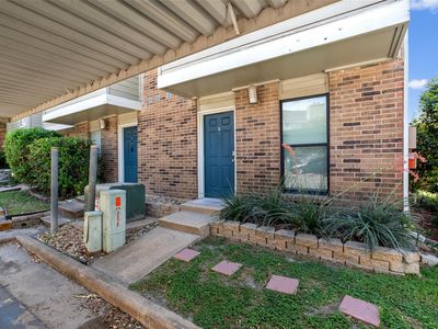 2018 W Rundberg Ln APT 16D