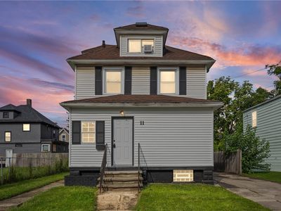 11 Santee St