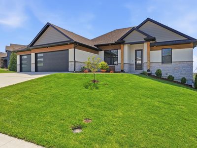 427 Angels Rest Way