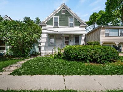 1978 S 76th STREET