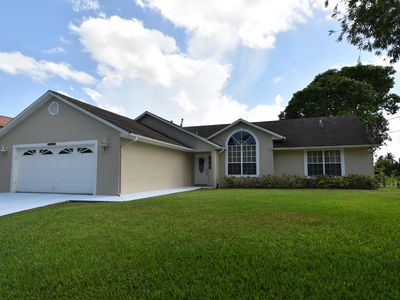 1654 SW Lexington Drive