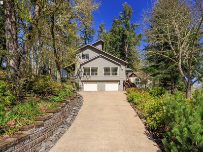 217 Rockridge Loop