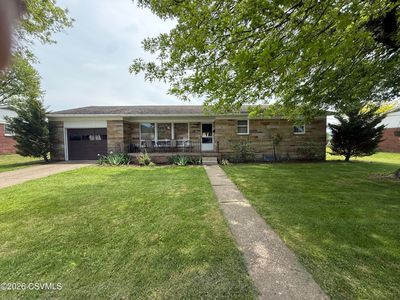 938 Belair Dr