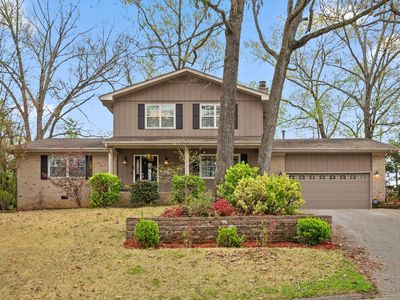 1984 Warwickshire Dr