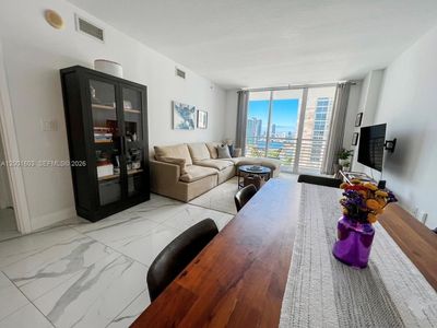 335 Biscayne Blvd #3300